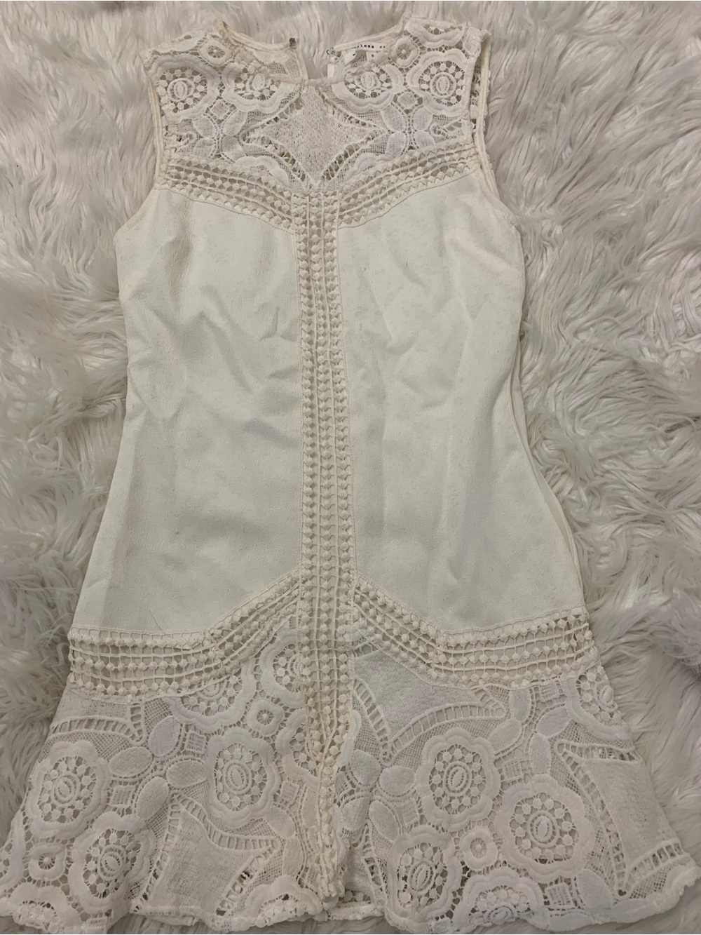 Sleeveless White Lace Trim Women’s mini dress